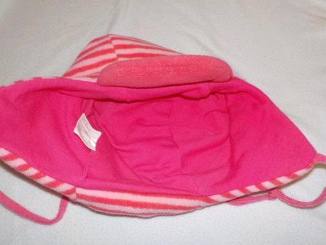 Čepička s bambulí, 74