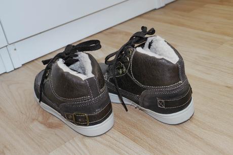 Hnede boty s koziskem znacene 33 velikost, 31