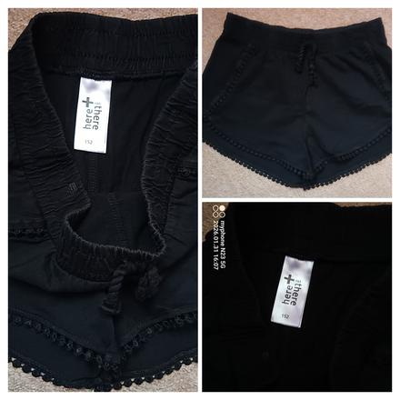 Šortky zn."here+there c&a" vel."152", c&a,152