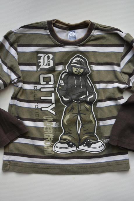 Pruhovaná mikina s drsňákem, c&a,122