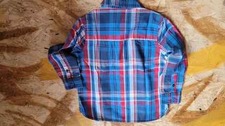 Košile a manžestráky, 104