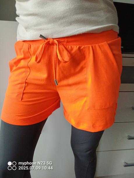 Šortky neon zn."janina" vel."s" i větší, s