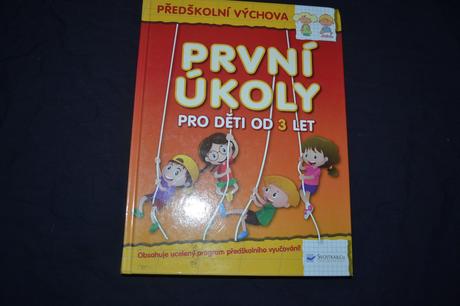 Kniha první úkoly pro děti od 3 let,