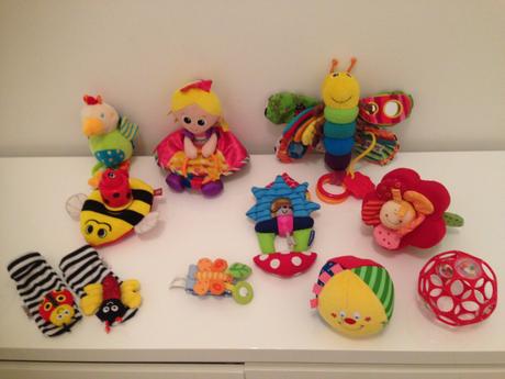 Hračky pro kojence zn.lamaze,haba,lego,chicco a.i,