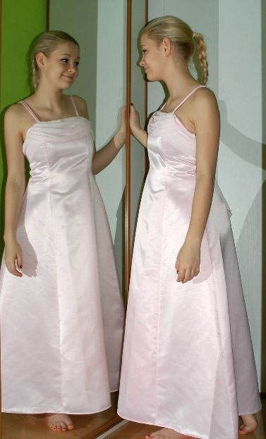 Dlouhé společenské plesové růžové šaty, 38