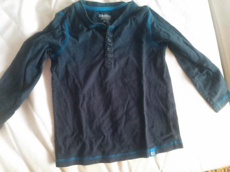 Triko s knofliky, lupilu,98