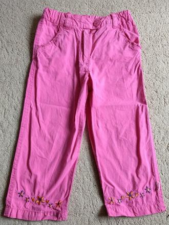 Růžové kalhoty, fixoni,86