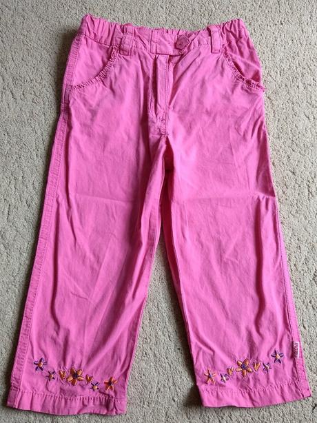 Růžové kalhoty, fixoni,86