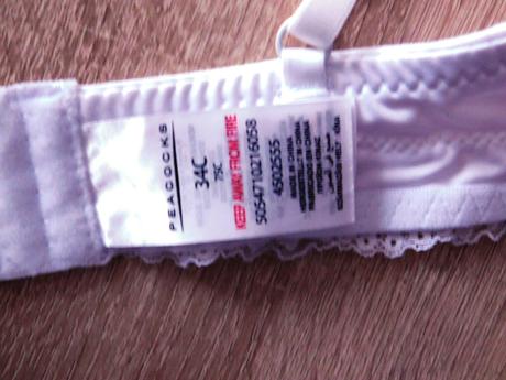 Dámská vystužená podprsenka, 75c