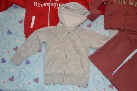 Šedá mikina, bundička s hvězdičkami, 110