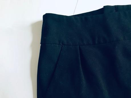 Sukně černá mini - v.12 let, 152