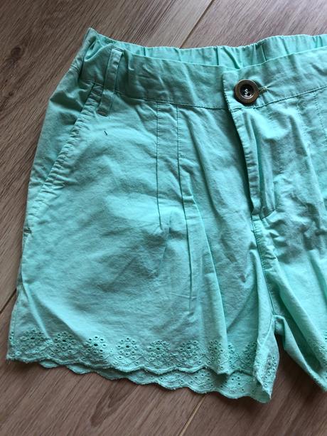 Kraťasy, velikost 152, takko,152