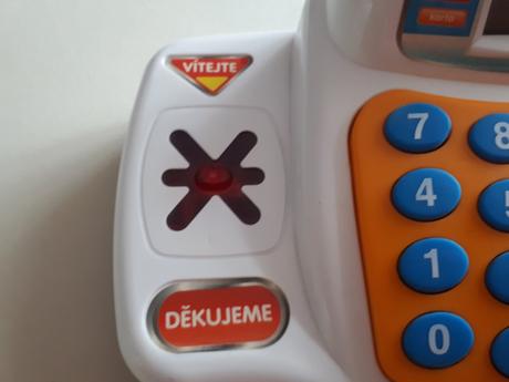 Dětská pokladna rappa a české peníze, 