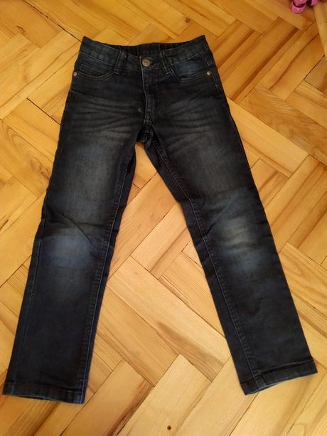 Tmavěmodré rifle, pepperts,122