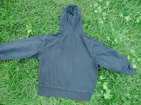 Cerna mikina s kapucou, 128