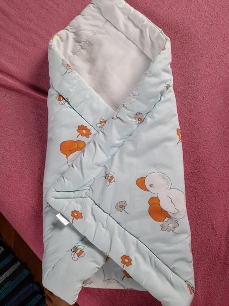 Zavinovačka na suchý zip s kačenkami,