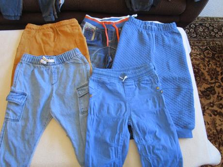 5x pěkné kalhoty, tepláčky a rifle, vel. 86, f&f,86