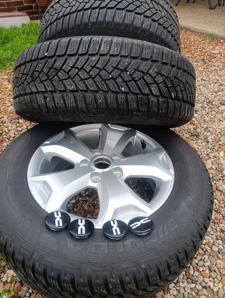 Zimní pneu dacia duster,