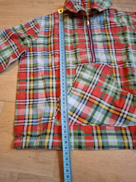 Retro košile s kapsou, 104