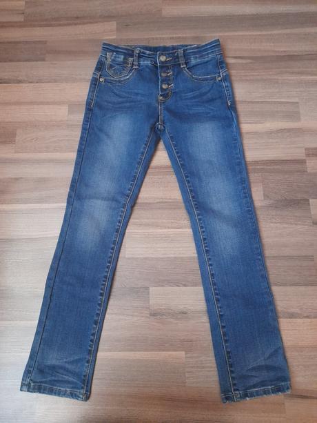 Dívčí rifle, pompdelux,146