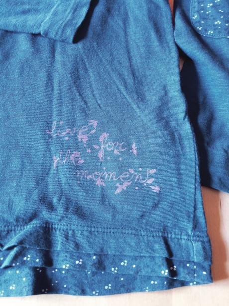 Dvě bavlněné trička, 134