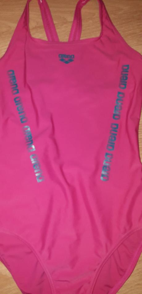 Plavecké plavky arena, 164