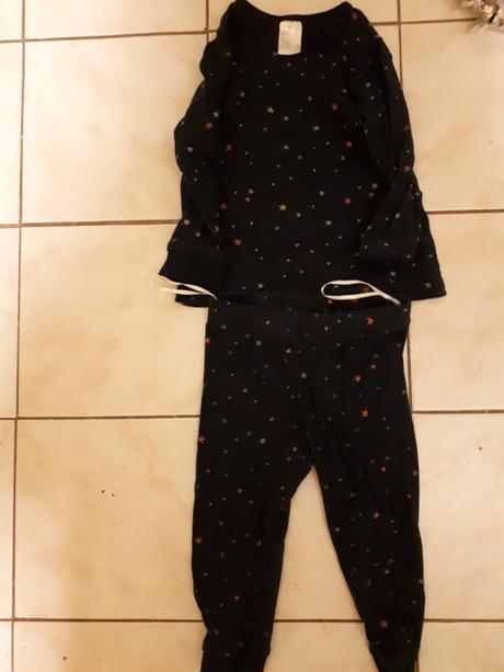 Hvězdičkové pyžamo, h&m,74