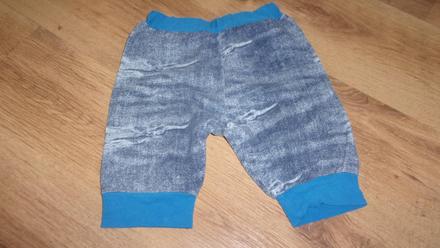 Kraťasy šité na míru, vel. 134, 134