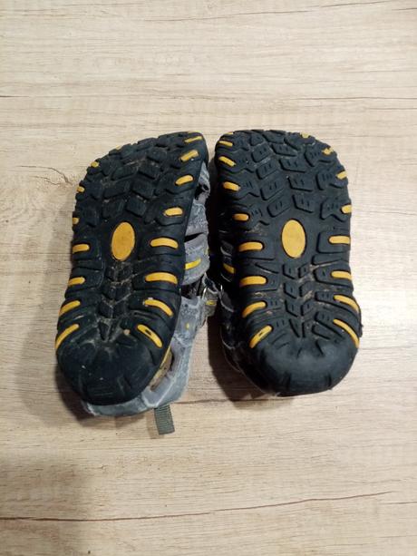 Sandály vel. 25, 25