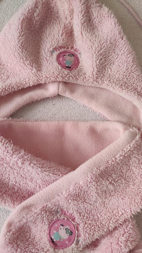 Čepice, šála, rukavice, 110