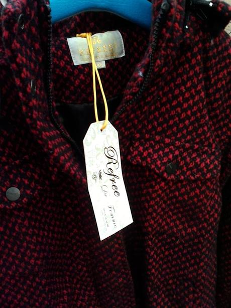 Vlněná teplá bunda s kapucí - nenošená, xl