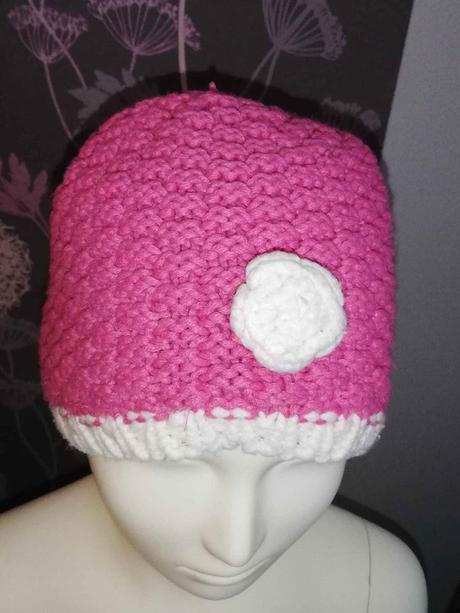 2xzimni dívčí čepice,