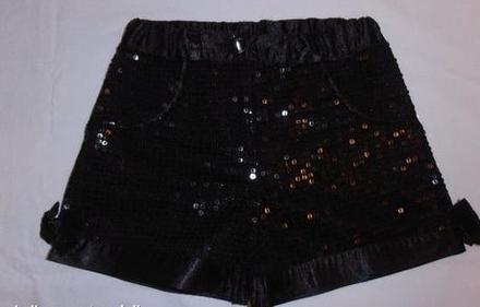 K202. černé šortky 5-6 let, george,116