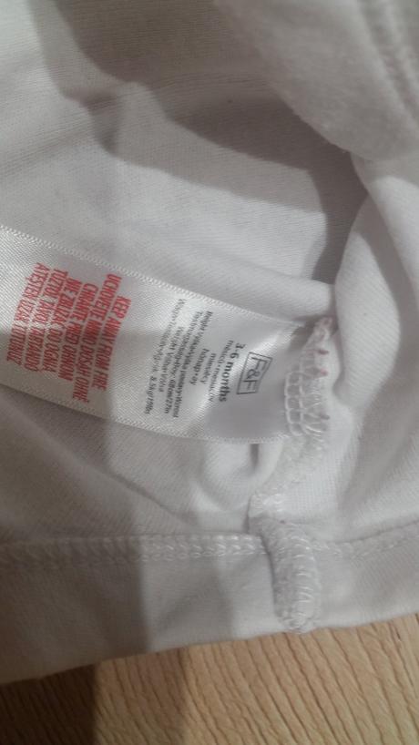 Bílé body s dlouhým rukávem 2 ks, tesco,74