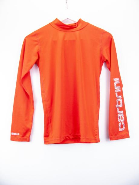 Sportovní tričko, 152