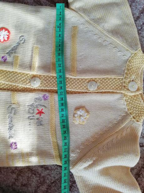 Překrásný svetřík pro princeznu 2-3roky, 86