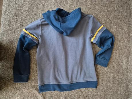 Chlapecká rozepínací mikina s kapucou vel. 128/134, 128