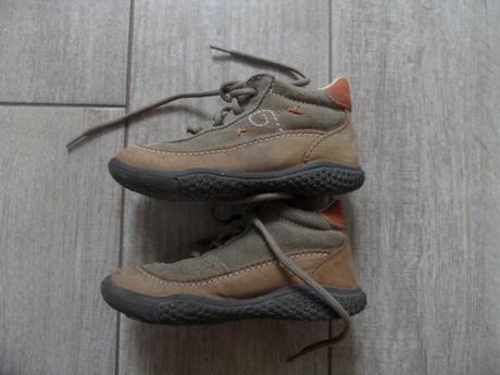 Kožené boty, baťa,23