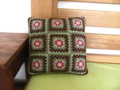 Háčkovaný povlak na polštář, 