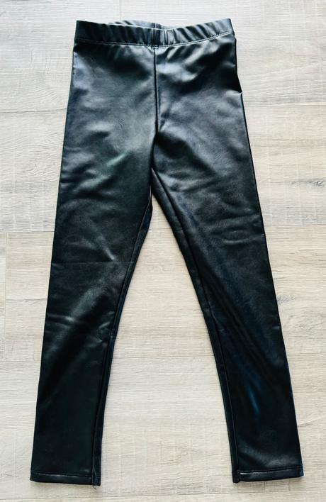Koženkové legíny, h&m,128