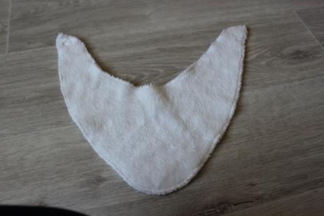 Šáteček na krk, 62