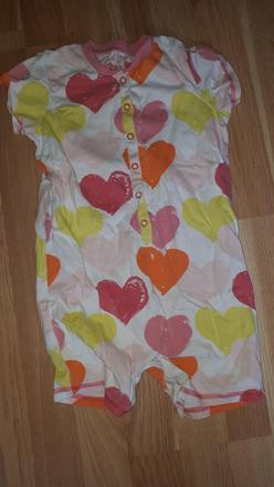 Srdíčkový overal na spaní, pyžamo, next,98