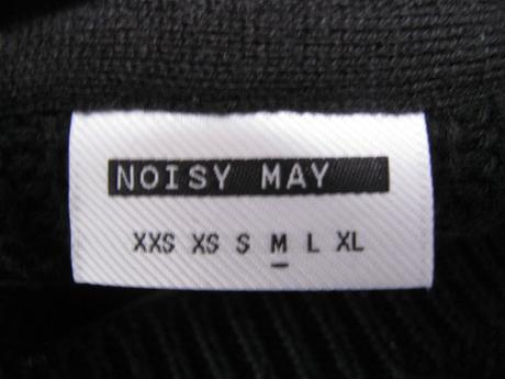 Dámské černé svetrové šaty noisy may, m