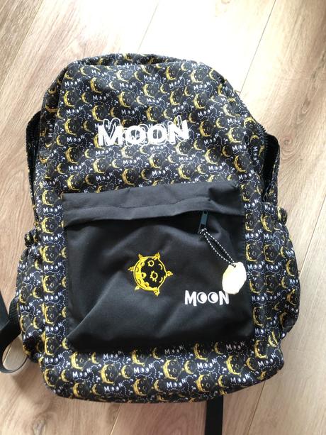 Batoh moon youtuber,