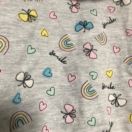 Šedá mikina s motýlkama, srdíčkama, 110