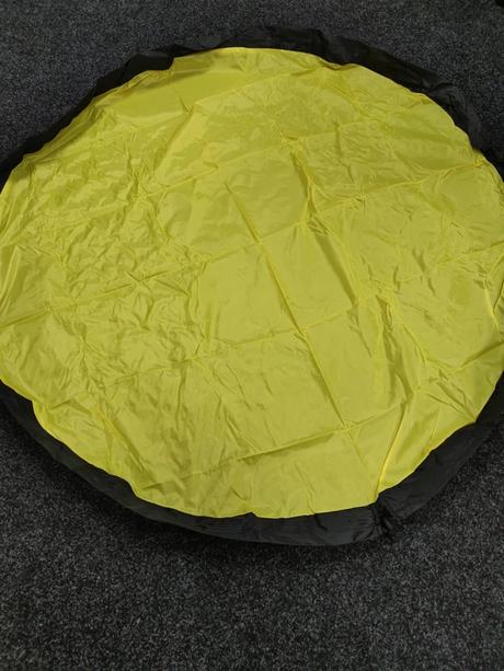 Koš na hračky s hrací plachtou, 