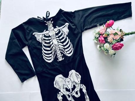 St4/ kostým kostlivce- v. 11/14 let, 