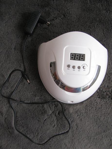 Bílá duální uv/led lampa na nehty,