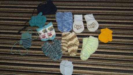 Ponožky a rukavice, 68–80