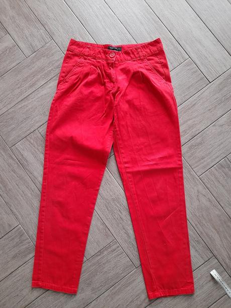 Červené riflovinové "mrkváče", zn. gate, vel.36, gate,36